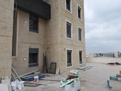 סורגים שקופים