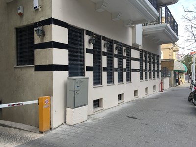 סורגים שקופים